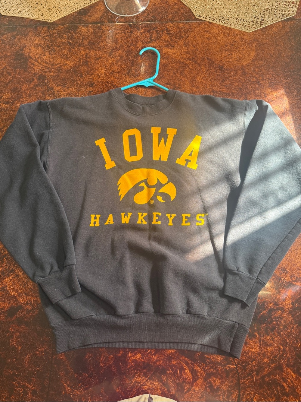 Champion Iowa Hawkeyes Crewneck Sweatshirt - Black & Gold